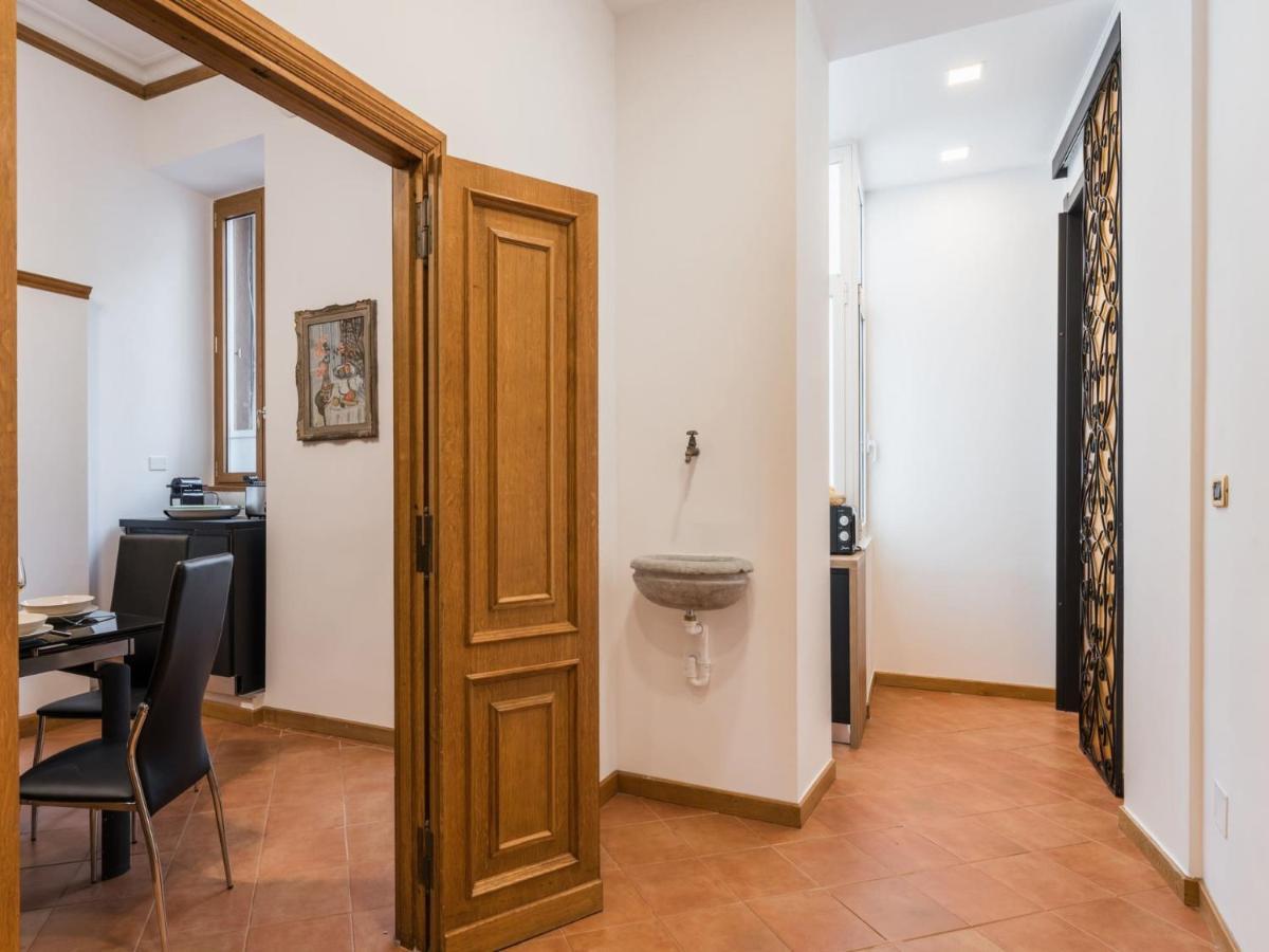 Lägenhet The Rent - Three-bedroom Near The Quirinale *